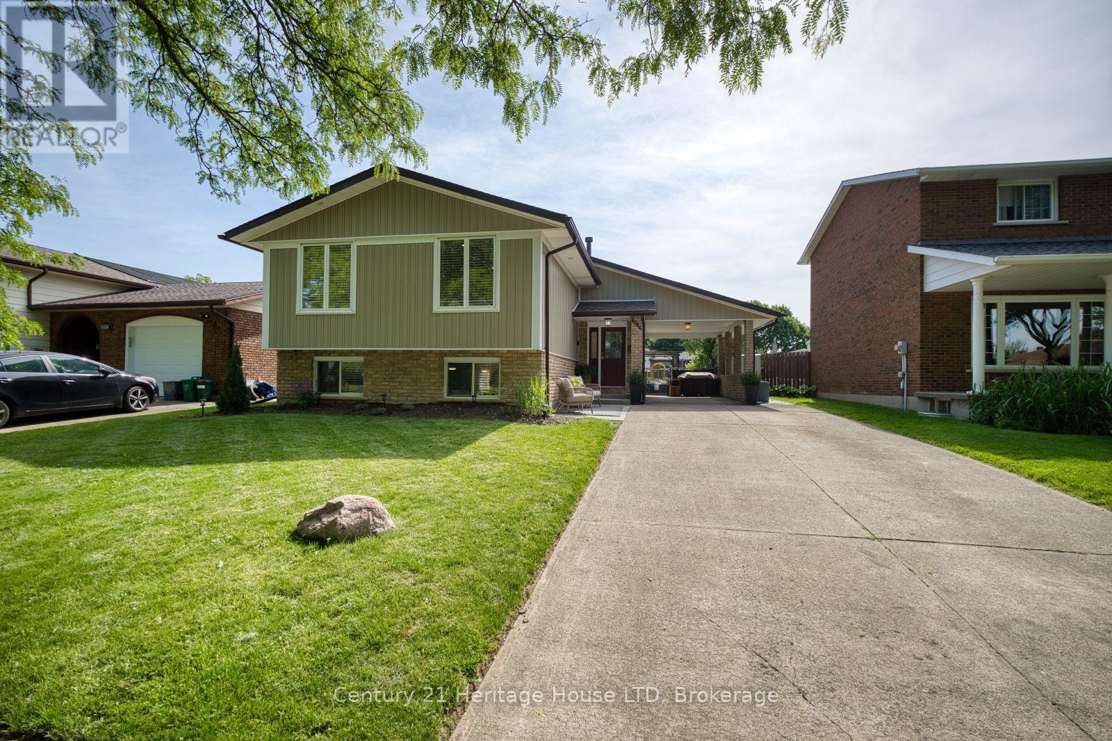Detached at 6046 ELDORADO AVENUE, Niagara Falls (West Wood)