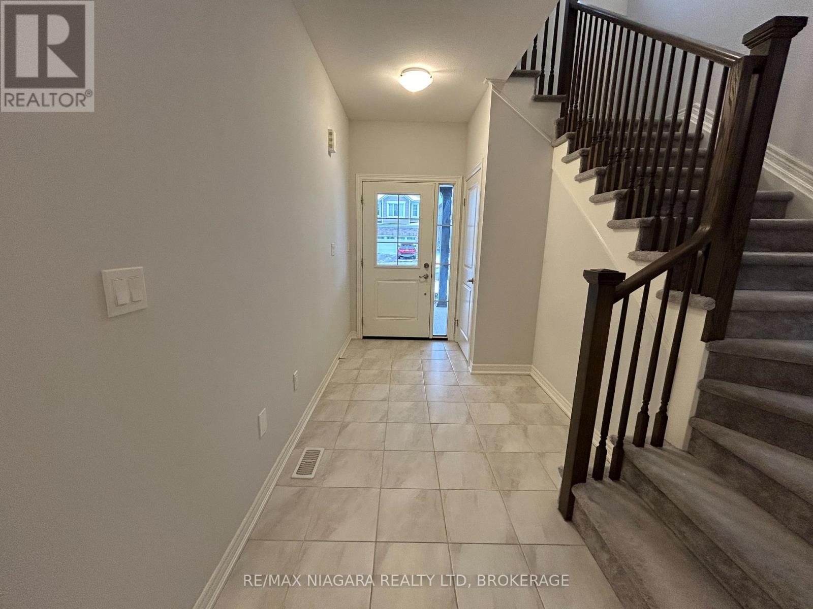 Detached at 3596 CAROLINIA COURT, Fort Erie
