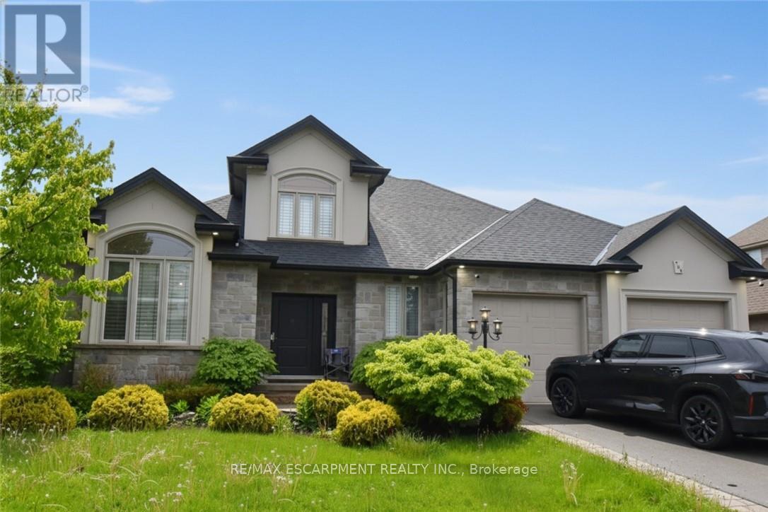 Detached at 708 WINSTON ROAD, Grimsby
