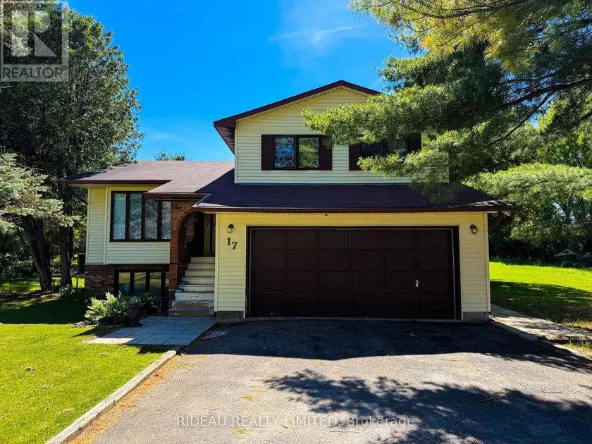 Detached at 17 MOUNTAIN ROAD, Westport