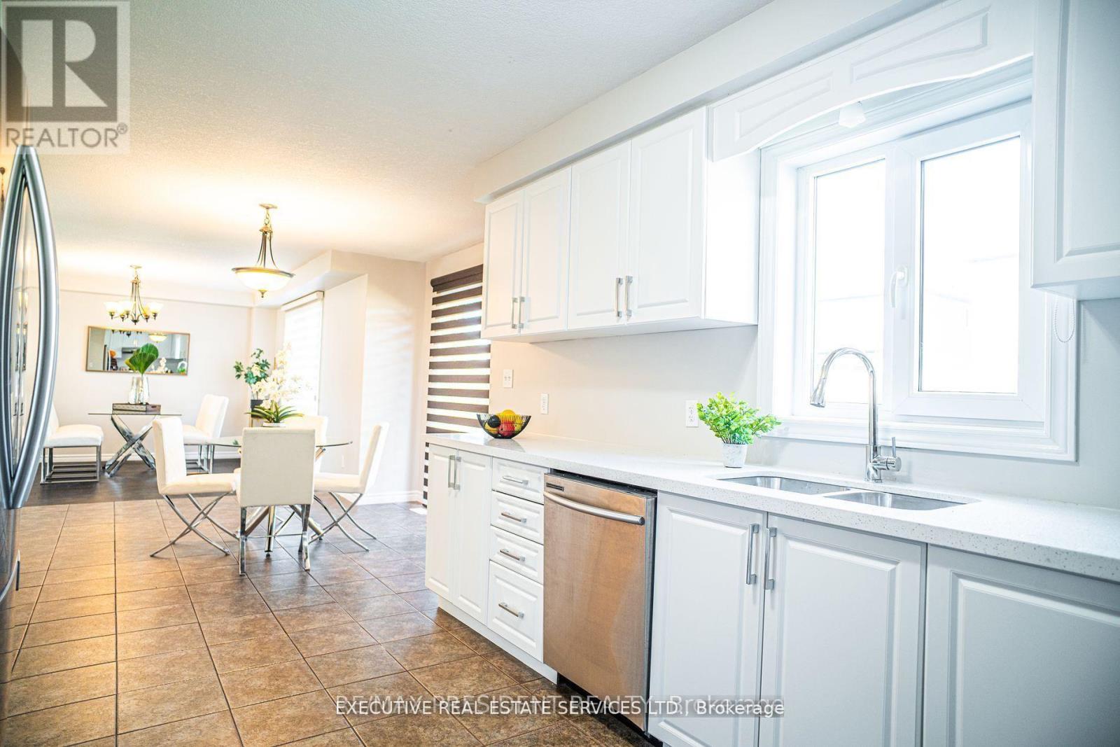 Detached at 700 SPITFIRE STREET, Woodstock