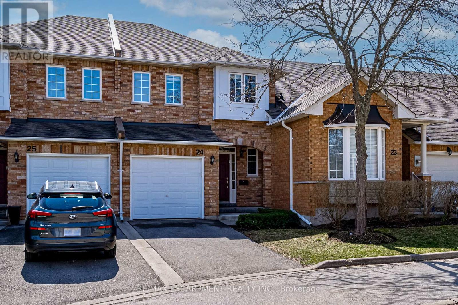Townhouse at 24 - 10 DAVIDSON BOULEVARD, Hamilton (Dundas)