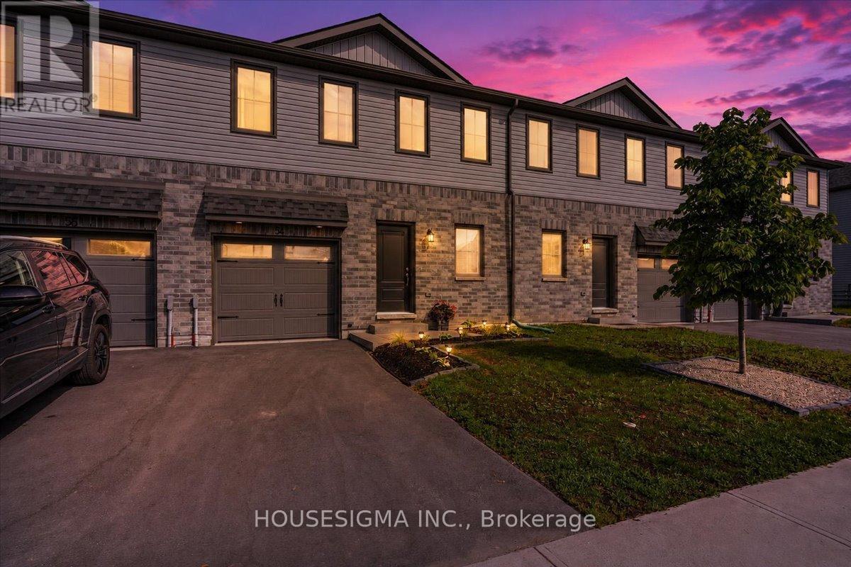 Townhouse at 54 CAMPBELL CRESCENT, Prince Edward County (Picton Ward)