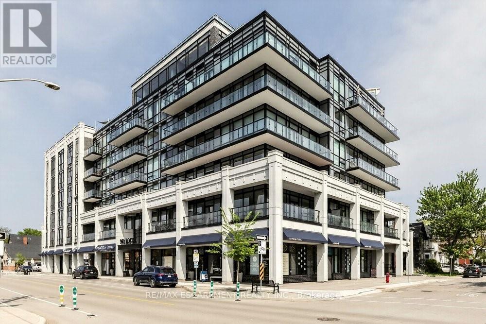 Apartment at 212 - 101 LOCKE STREET S, Hamilton (Kirkendall)
