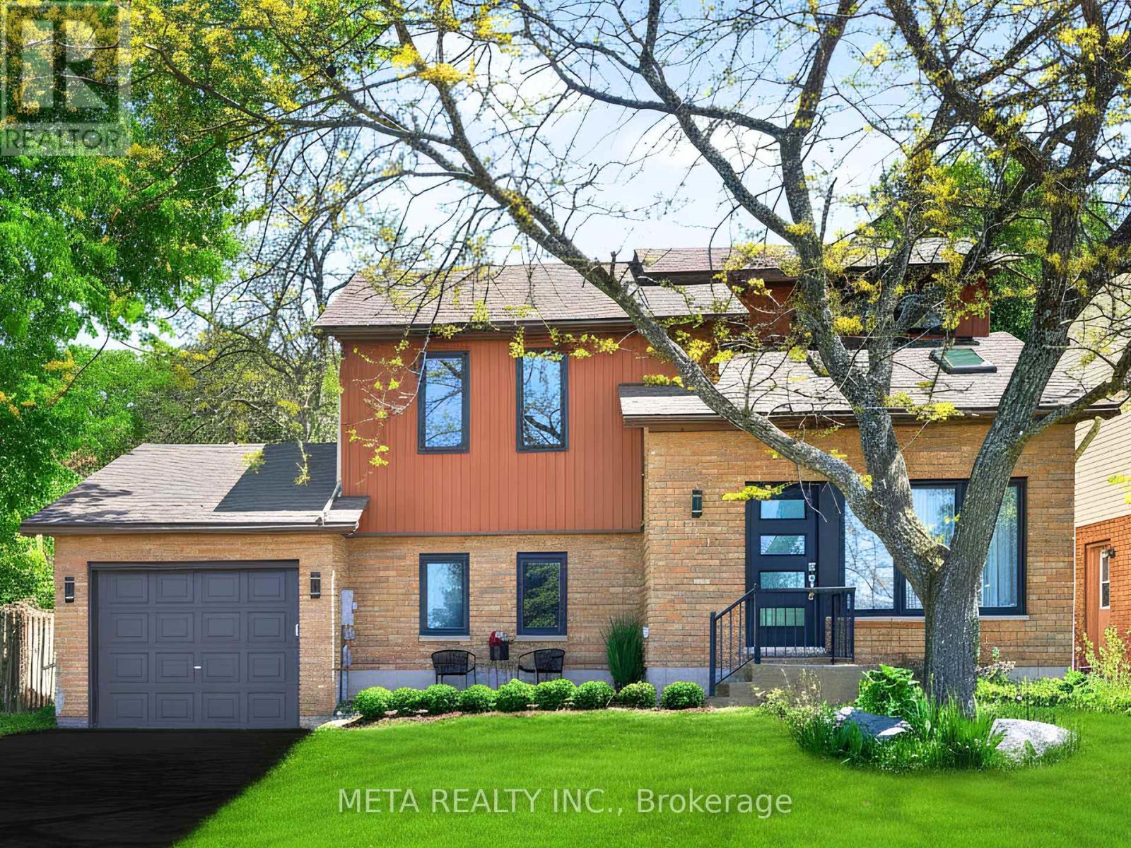 Detached at 865 27TH STREET, Owen Sound