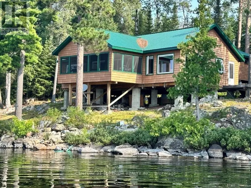 Detached at EAGLES NEST, Thunder Bay Remote Area