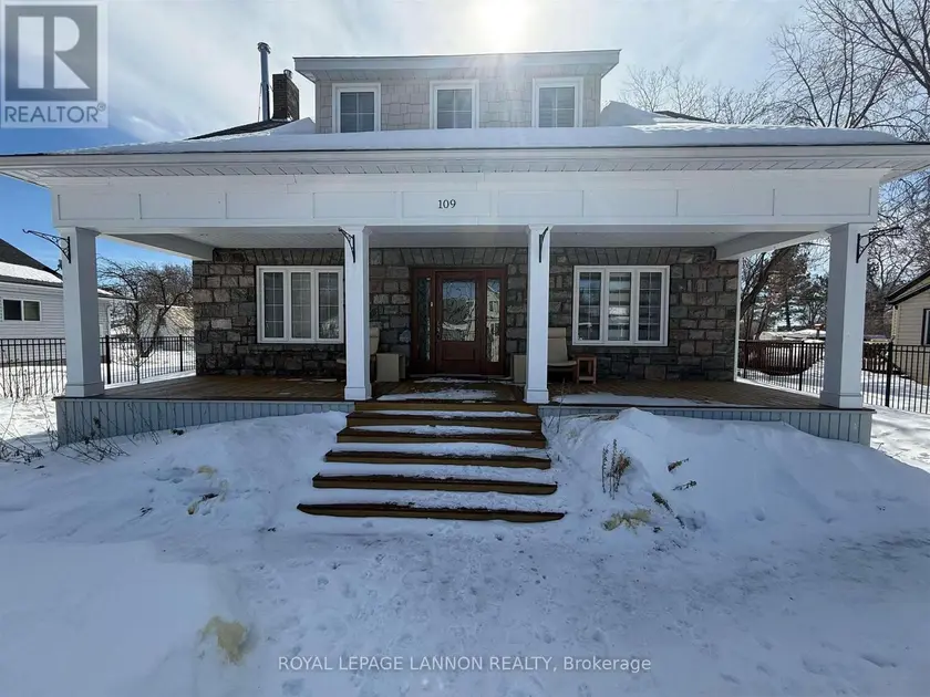 Detached at 109 KING STREET, Sioux Lookout