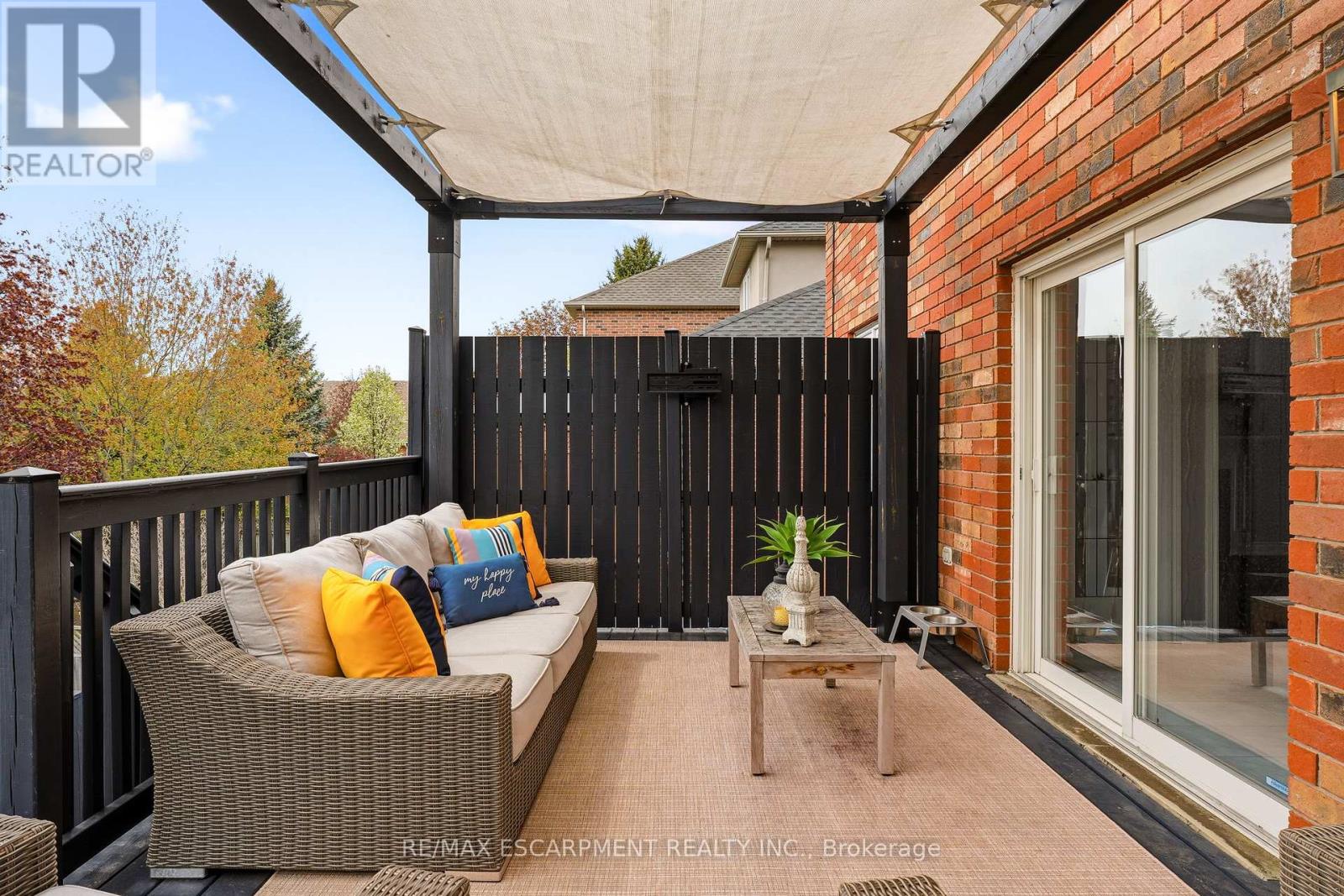 Detached at 5 VOLTERRA COURT, Hamilton
