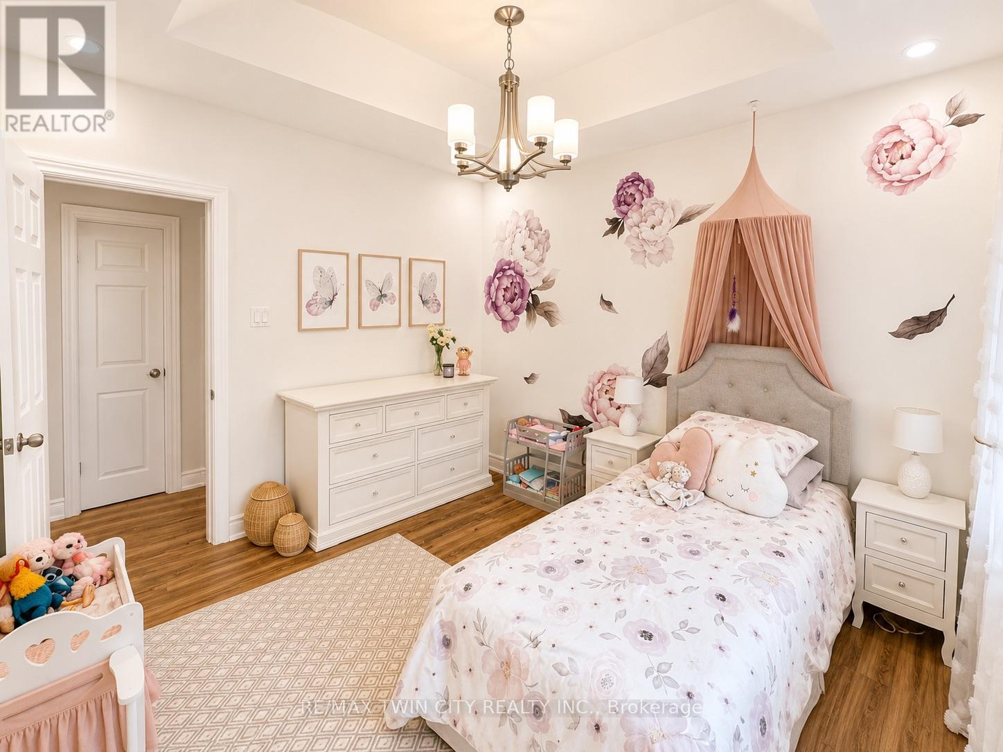 Detached at 107 ROSSLINN ROAD, Cambridge