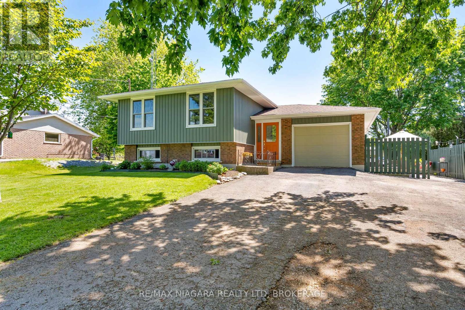 Detached at 11611 BURNABY ROAD, Wainfleet