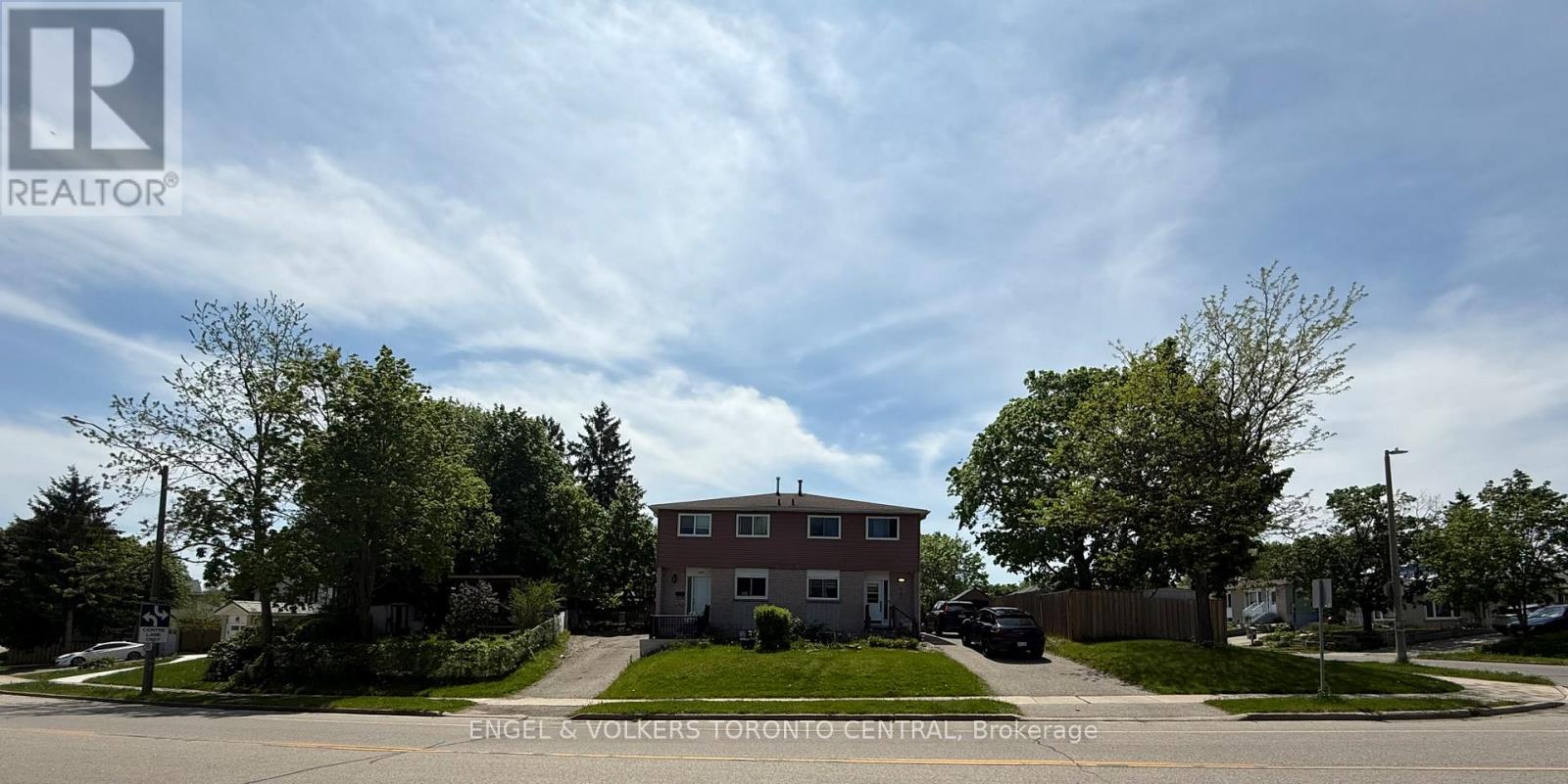 Semi-Detached/Link at 687 COLLEGE AVENUE W, Guelph (Dovercliffe Park/Old University)