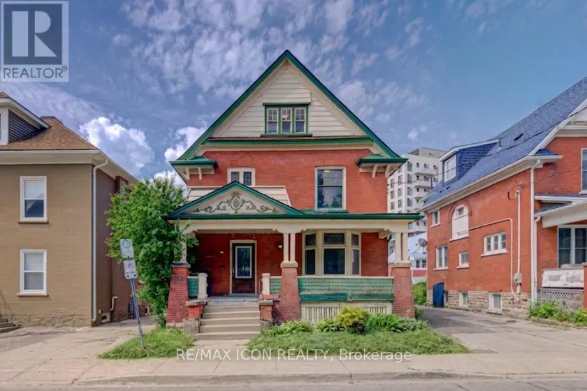 Detached at 59 IRVIN STREET, Kitchener