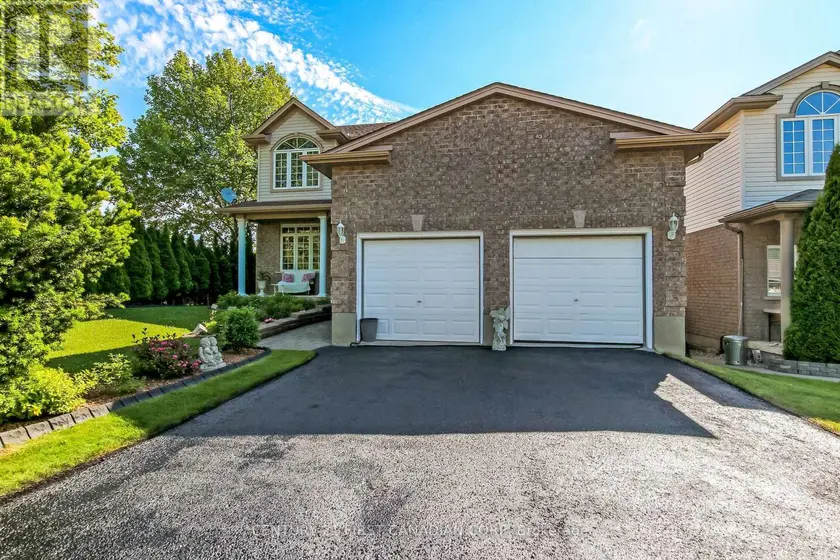 Detached at 2200 BLACKWATER ROAD, London North