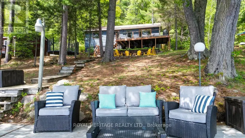 Detached at 2351 NORTH BAPTISTE LAKE ROAD, Hastings Highlands