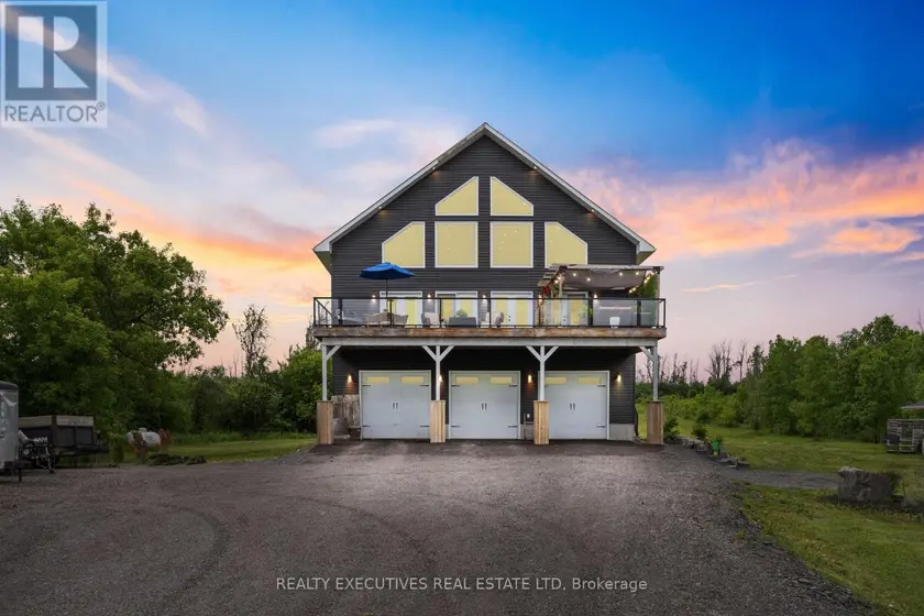Detached at 10115 COUNTY ROAD 2 ROAD, South Dundas