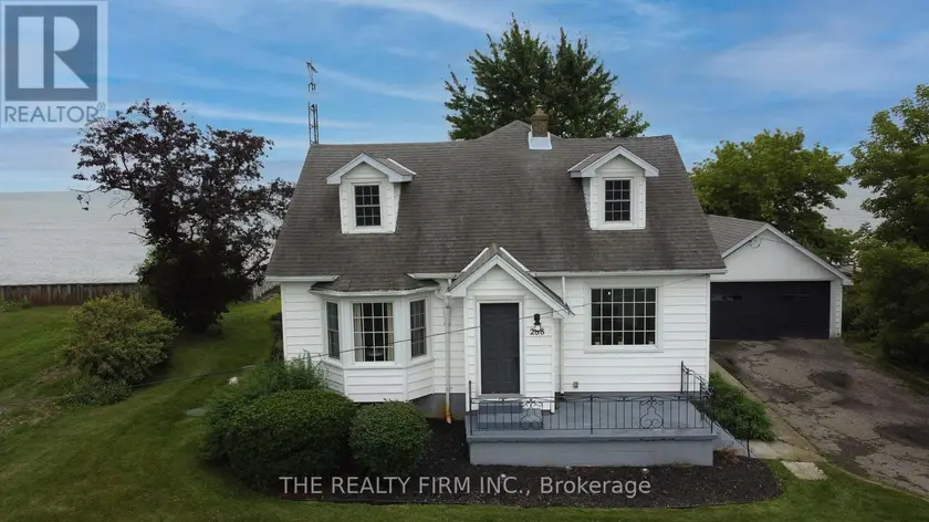 Detached at 18378 ERIE SHORE DRIVE, Chatham-Kent