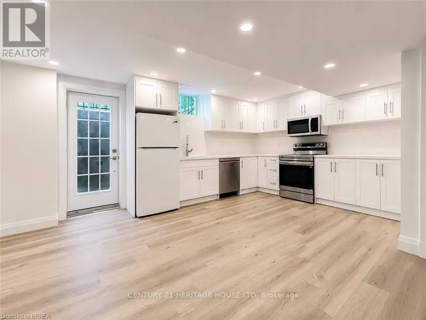 Detached at LOWER - 63 KAUFMAN DRIVE, Hamilton