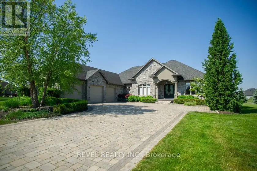 Detached at 29 WESTLAKE BOULEVARD, Brantford