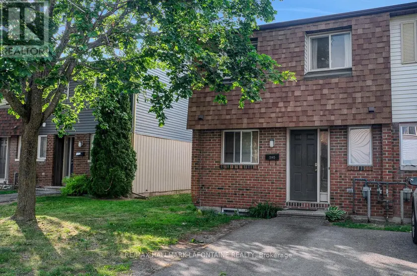 Townhouse at 39 - 3145 OLYMPIC WAY, Ottawa