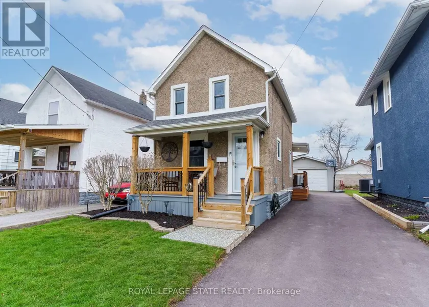 Detached at 109 WILTON AVENUE, Welland