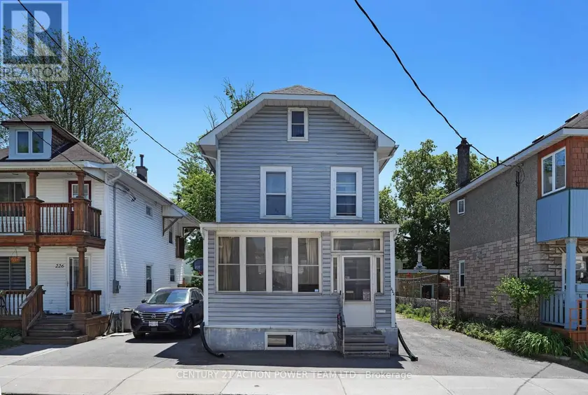 Detached at 222 MONTFORT STREET, Ottawa