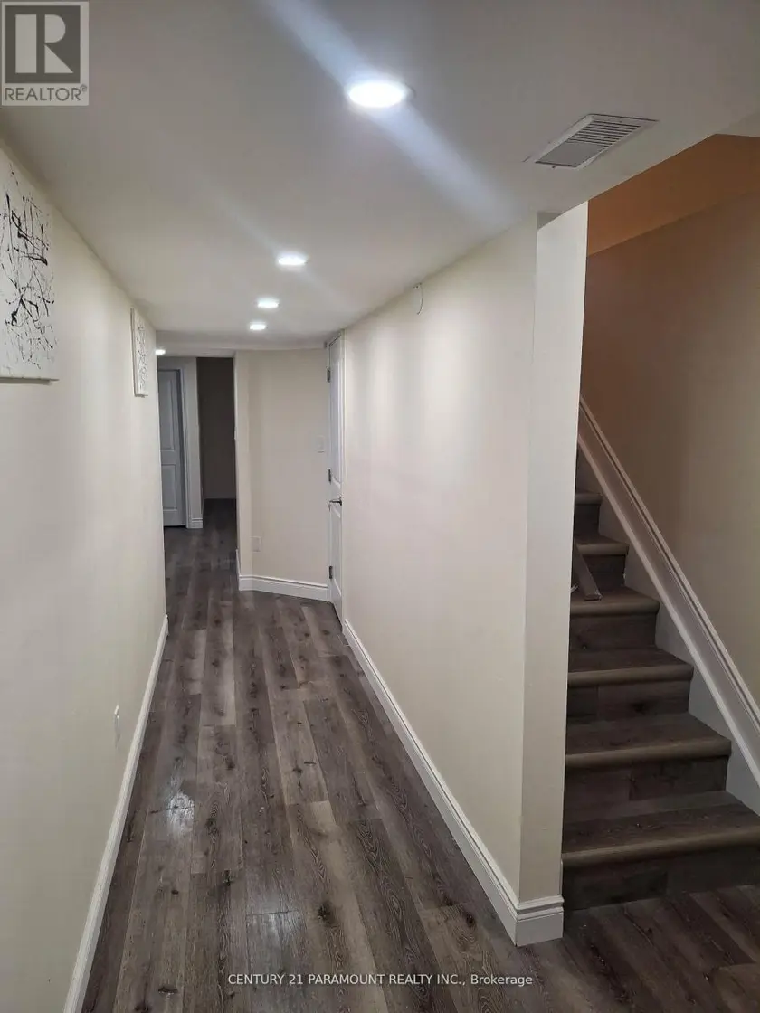 Detached at BSMT - 59 RUDDER ROAD, Welland