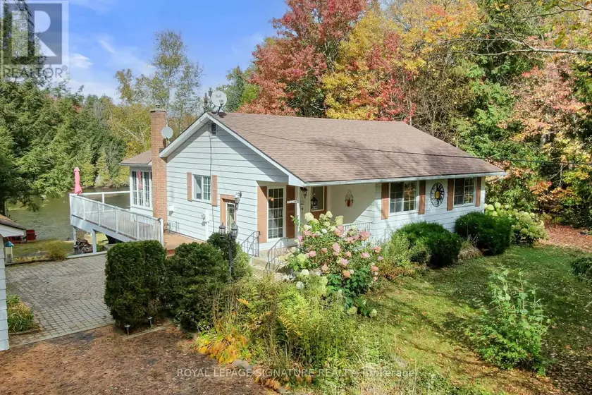 Detached at 1047 LAGOON ROAD, Highlands East