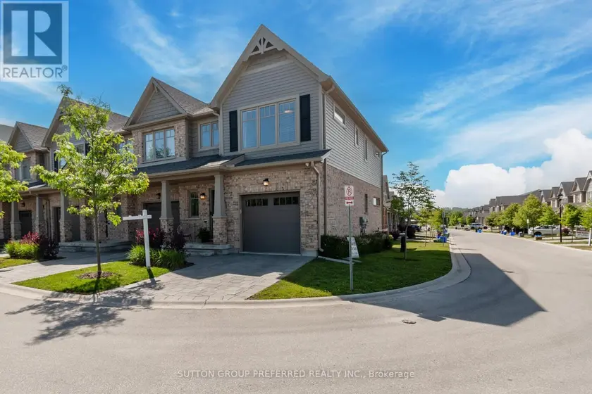 Townhouse at 30 - 600 GUINESS WAY, London North