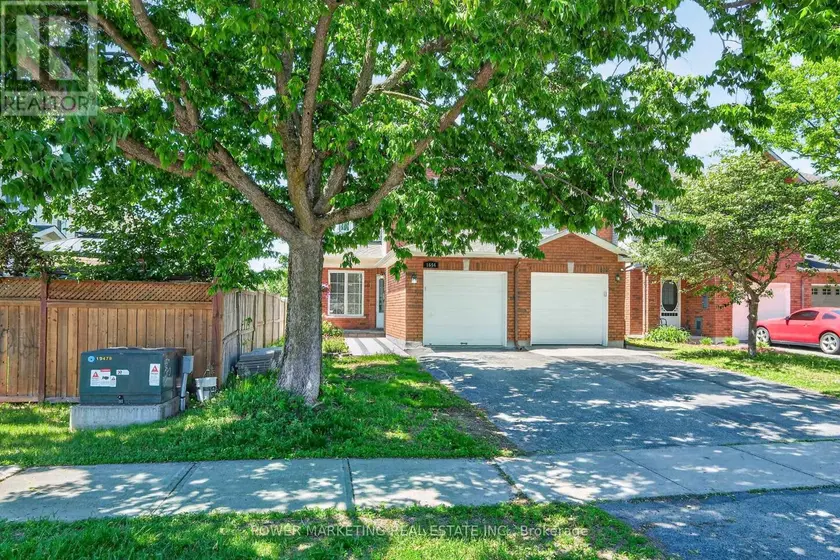 Townhouse at 1654 VARENNES BOULEVARD, Ottawa