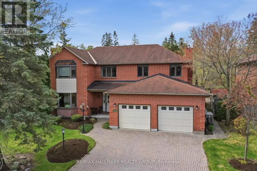Detached at 20 HALLDORSON CRESCENT, Ottawa