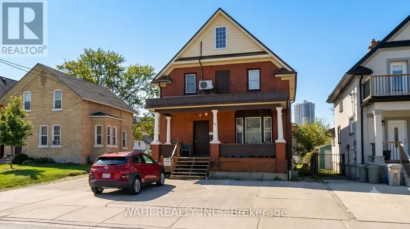 Detached at 209 BREITHAUPT STREET, Waterloo