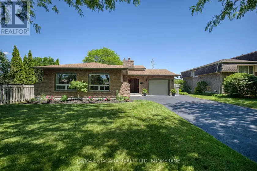 Detached at 3100 RAPELJE STREET, Niagara Falls (Chippawa)