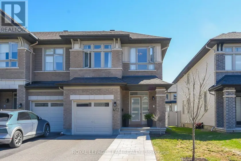 Townhouse at 725 CAPRICORN CIRCLE, Ottawa