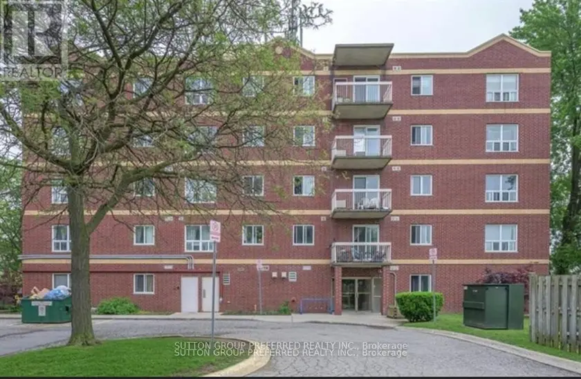 Apartment at 402 - 626 FIRST STREET, London East