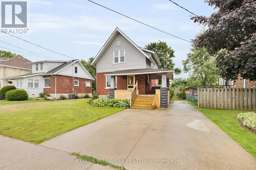 Detached at 95 JOHN STREET E, South Huron