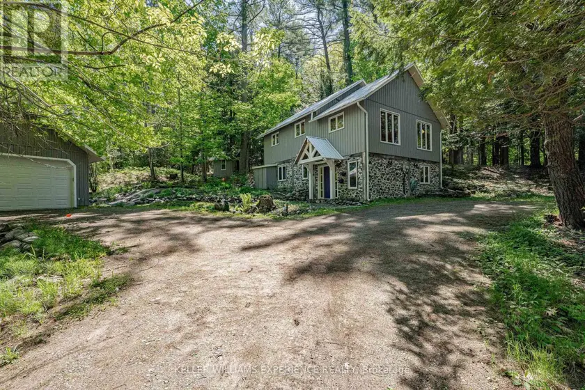 Detached at 55 MARY LAKE CRESCENT, Huntsville