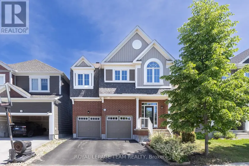 Detached at 12 OXALIS CRESCENT, Ottawa