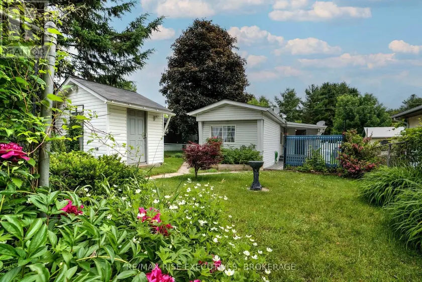 Detached at 27 - 104 ELLISVILLE ROAD, Leeds and the Thousand Islands