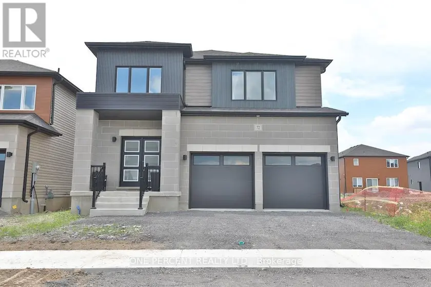 Detached at 72 DUSENBURY DRIVE, Loyalist