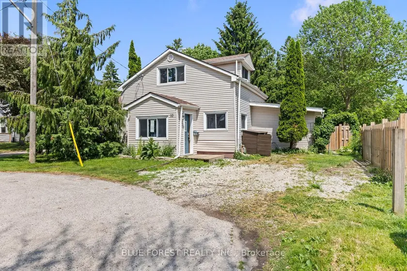 Detached at 10 HENRY STREET, St. Thomas