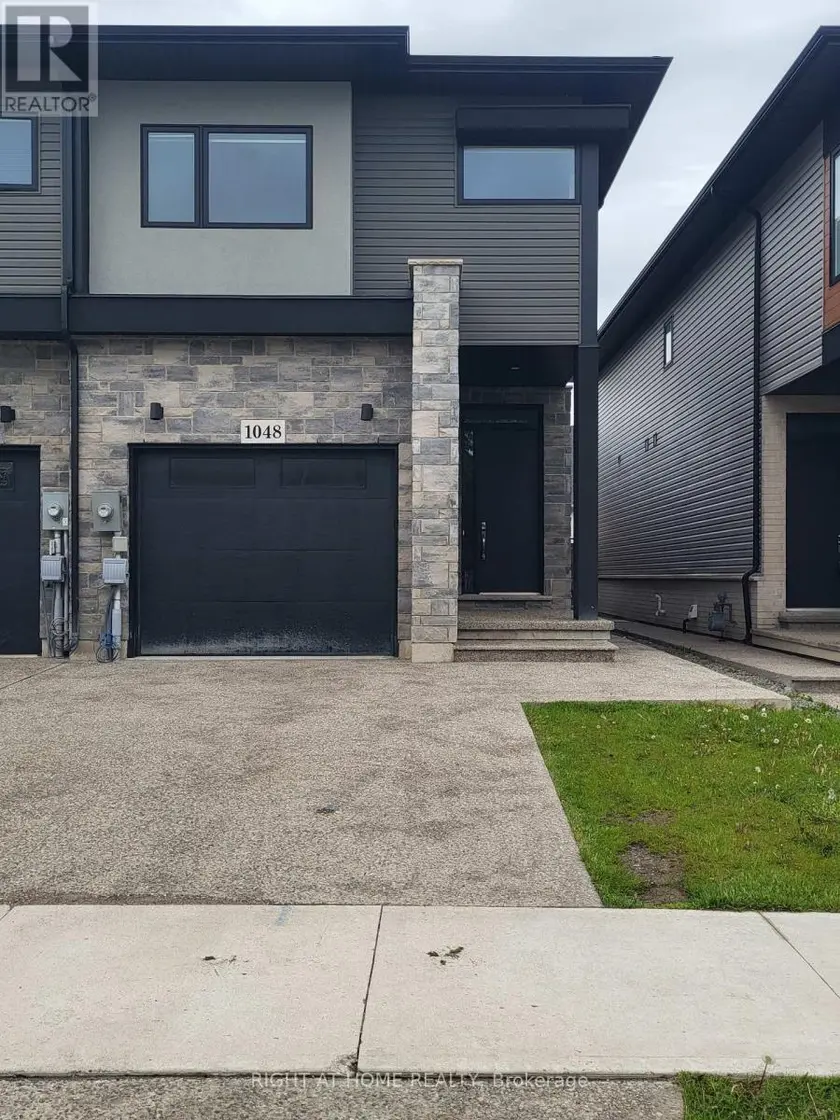 Townhouse at LOWER - 1048 HANSLER ROAD, Welland