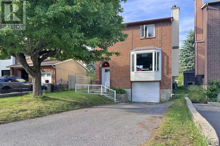 Detached at 13 COOLSPRING CRESCENT, Ottawa