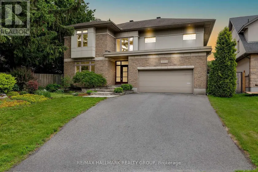 Detached at 1934 LENESTER AVENUE, Ottawa