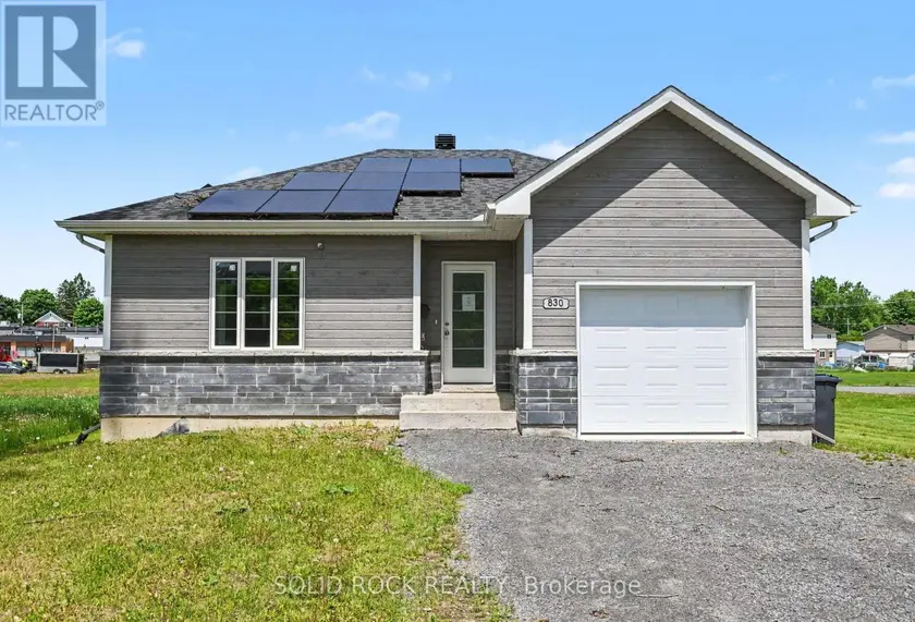 Detached at 830 PORTELANCE AVENUE, Hawkesbury