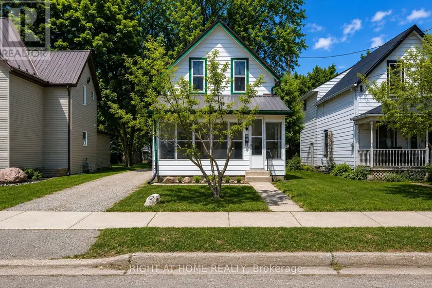 Detached at 12 PEARL STREET, Tillsonburg