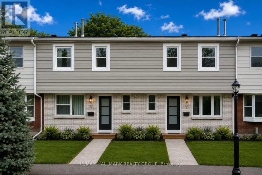 Townhouse at 42 - 660 HOCHELAGA STREET, Ottawa