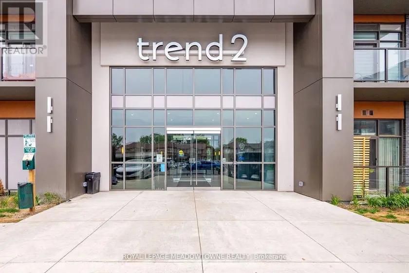 Apartment at 801 - 460 DUNDAS STREET E, Hamilton