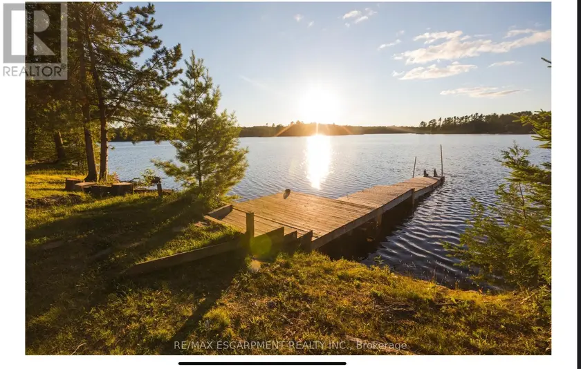 Detached at 372 GUNTER LAKE ROAD, Tudor and Cashel