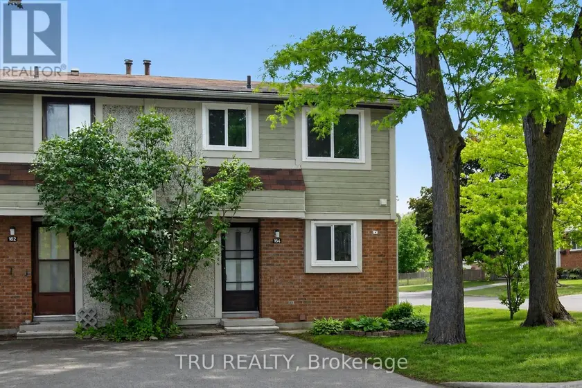 Townhouse at 16-164 BARROW CRESCENT, Ottawa