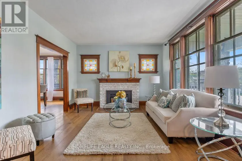 Detached at 54 WELLINGTON STREET, Kawartha Lakes